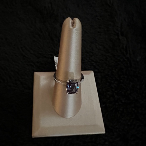 Alexandrite Ring Size 8 OCEANS FINE JEWELRY Sterling silver size 8 - Picture 4 of 5